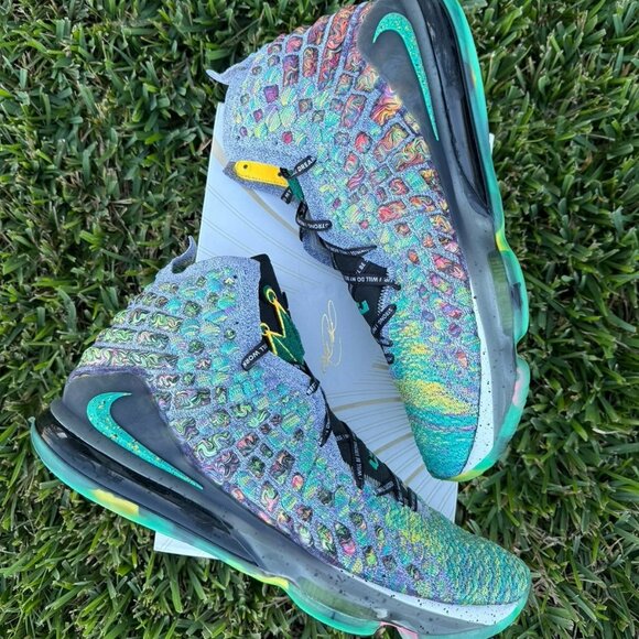 Size 18 MEN’S NIKE Lebron XVII LJFF I PROMISE CD5052-300 Green Slate Heather - Picture 2 of 7